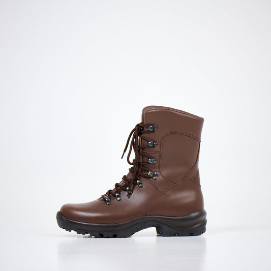 739  Military Boots - Tummanruskea